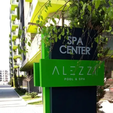 Azizi Pool & Prima Linie La Mare Apartment *