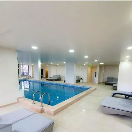 Apartment Azizi Pool & Prima Linie La Mare Navodari