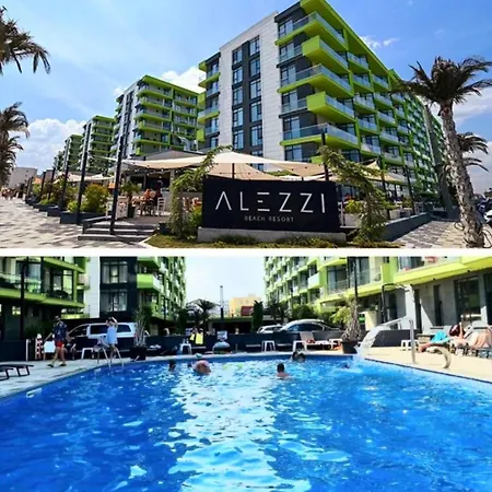 Azizi Pool & Prima Linie La Mare 那沃达利